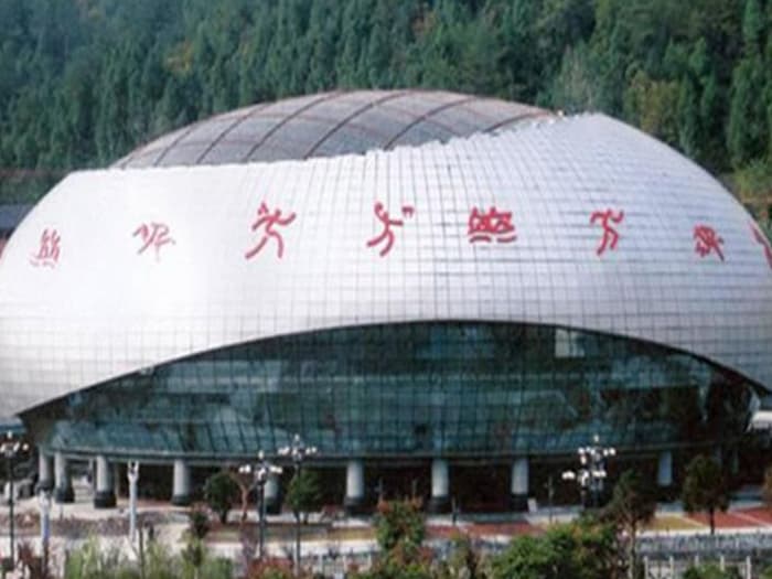 宝鸡体育中心球形网架加工安装